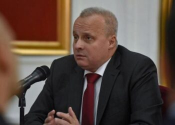 Российский посол пригрозил военным присутствием в Армении