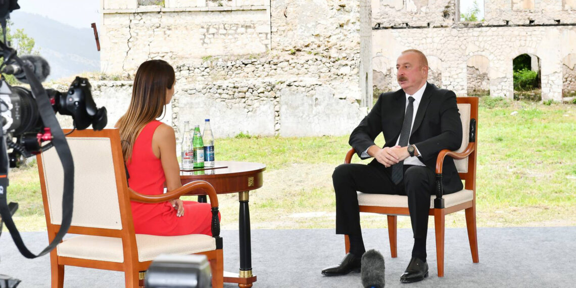 Информационная атака Азербайджана против Арцаха и Армении: что можно противопоставить