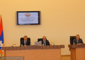Բացառիկ դեպքը, ինքնիշխանը և նրա ինքնիշխան որոշումն արցախյան ճգնաժամում